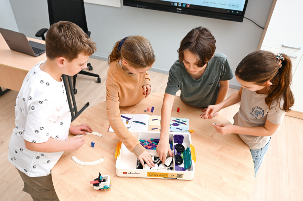 Lego Education zestawy AI